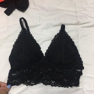 Black lace padded bralette with side detail